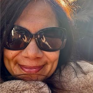 Meet Your Posher✨Suggested User✨